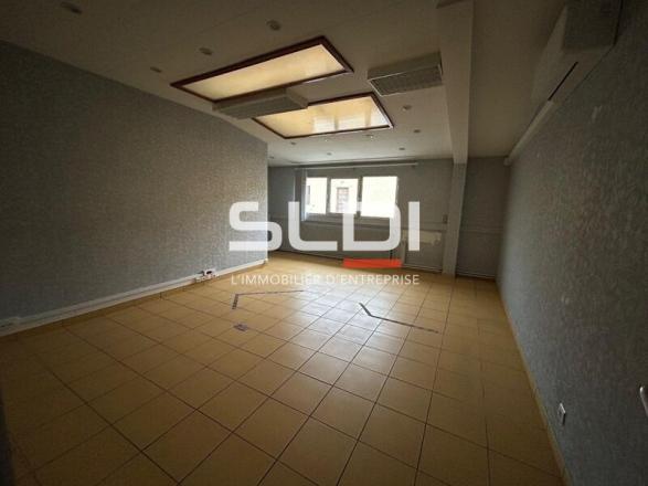 Activités A VENDRE - JASSANS RIOTTIER - 4 185 m²