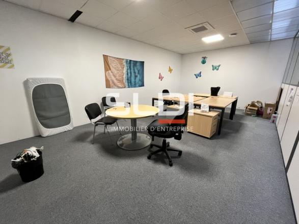Bureaux A LOUER - CALUIRE ET CUIRE - 539 m²