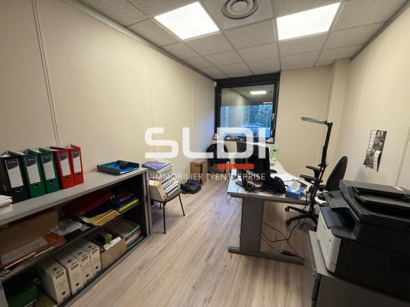 Activités A LOUER - SAINT QUENTIN FALLAVIER - 205 m²