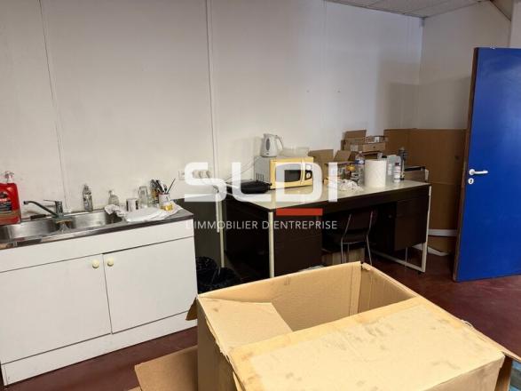 Activités A LOUER - SAINT QUENTIN FALLAVIER - 205 m²