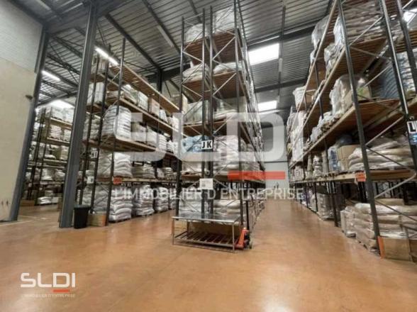 Activités A VENDRE OU A LOUER - LOZANNE - 2 680 m²