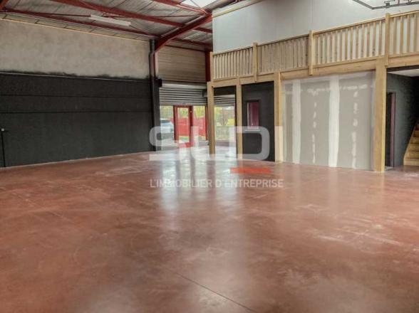 Activités A LOUER - CIVRIEUX D'AZERGUES - 338 m²