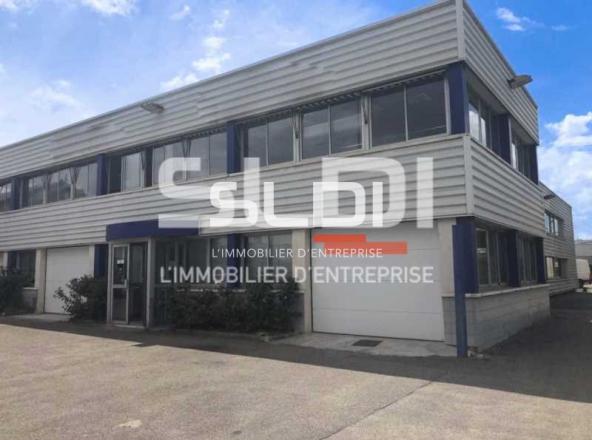 Bureaux A LOUER - SAINT FONS - 133 m²