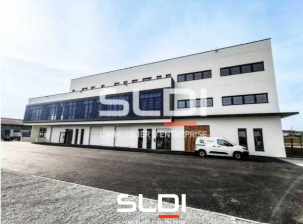 Bureaux A VENDRE OU A LOUER - VAULX MILIEU - 168 m²