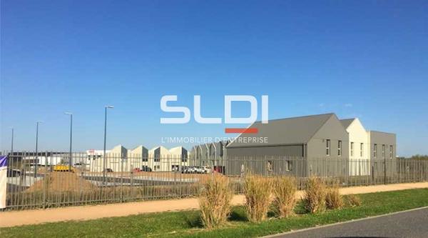 Activités A LOUER - GENAS - 122 m²