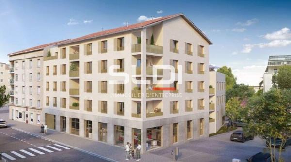 Commerces A VENDRE - FONTAINES SUR SAONE - 106 m² Commerces A VENDRE - FONTAINES SUR SAONE - 106 m²