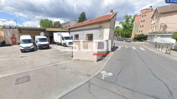 Activités A LOUER - VILLEURBANNE - 800 m²