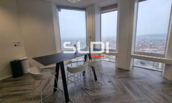 Bureaux A LOUER - LYON - 297 m²