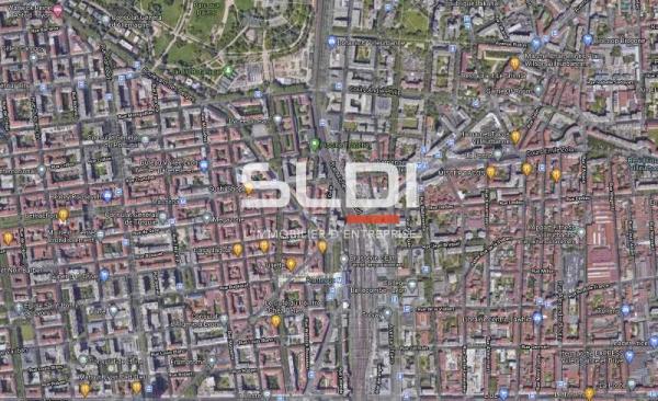 Commerces A LOUER - LYON - 272 m²