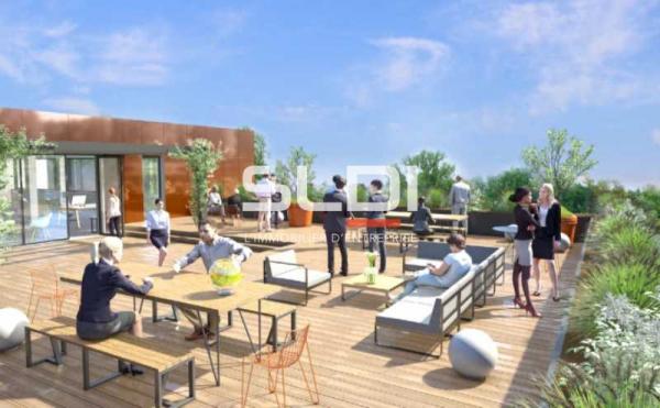 Activités A LOUER - GENAS - 1 324 m²