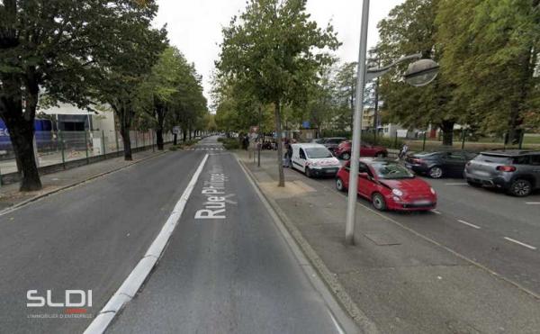 Bureaux A VENDRE OU A LOUER - VILLEFRANCHE SUR SAONE - 370 m²