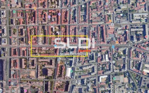 Commerces A LOUER - LYON - 178 m²