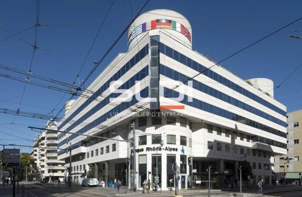 Commerces A VENDRE - LYON - 248 m²