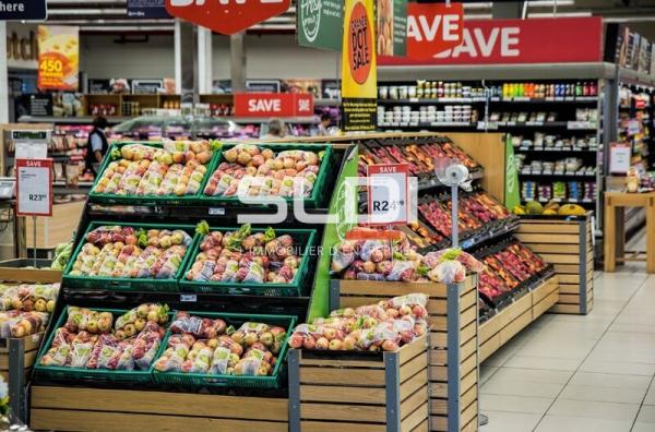 Commerces A LOUER - VENISSIEUX - 165 m²