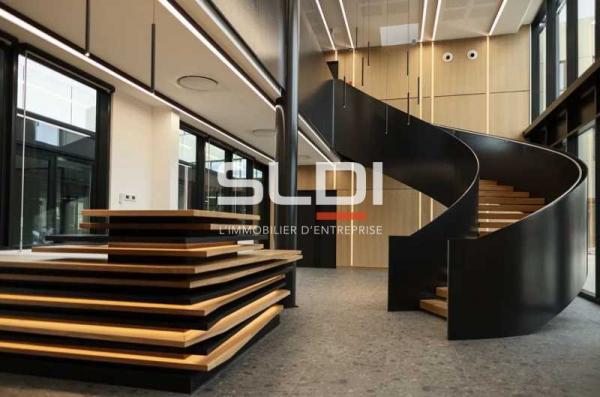 Bureaux A LOUER - LIMONEST - 828 m²