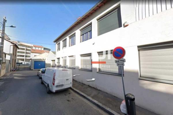 Bureaux A LOUER - VILLEURBANNE - 83 m²