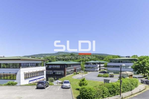 Bureaux A VENDRE - LISSIEU - 189 m²