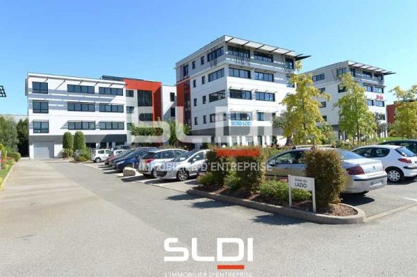 Bureaux A LOUER - SAINT PRIEST - 371 m²