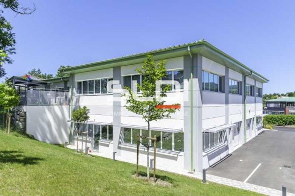 Bureaux A VENDRE - LISSIEU - 287 m²