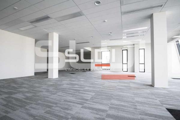 Bureaux A VENDRE OU A LOUER - VENISSIEUX - 1 066 m²