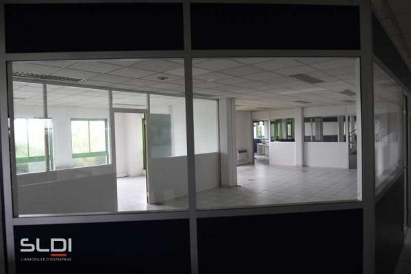Entrepôts/Messagerie A LOUER - GENAS - 1 199 m²