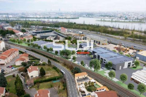 Activités A VENDRE - OULLINS-PIERRE-BÉNITE - 3 278 m²