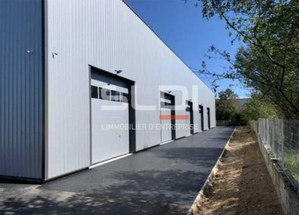 Activités A LOUER - SAINT QUENTIN FALLAVIER - 2 400 m²