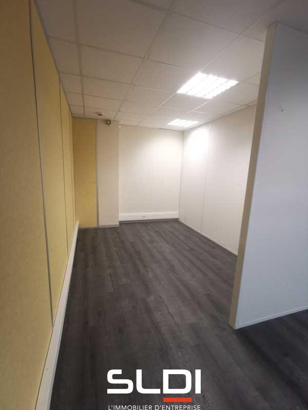 Bureaux A LOUER - MOIRANS - 107 m²