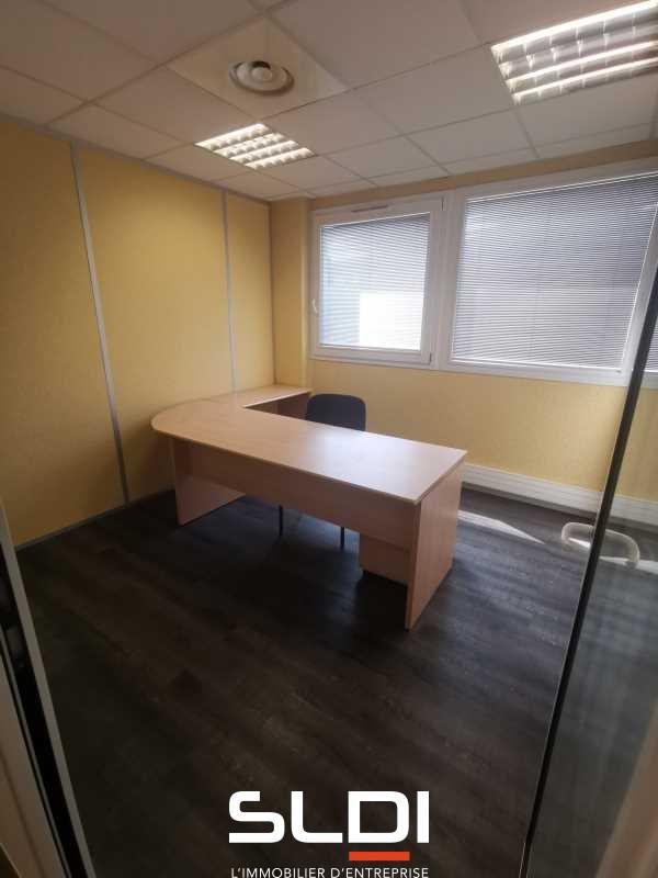 Bureaux A LOUER - MOIRANS - 107 m²