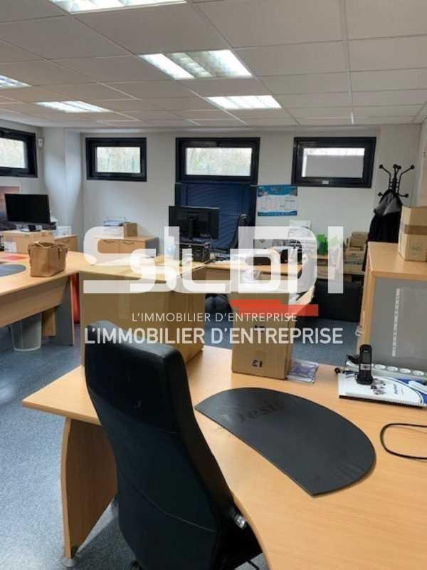 Bureaux A VENDRE OU A LOUER - GENAY - 822 m²