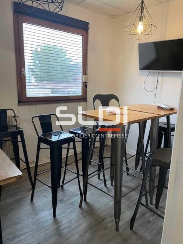 Bureaux A LOUER - VILLEURBANNE - 350 m²