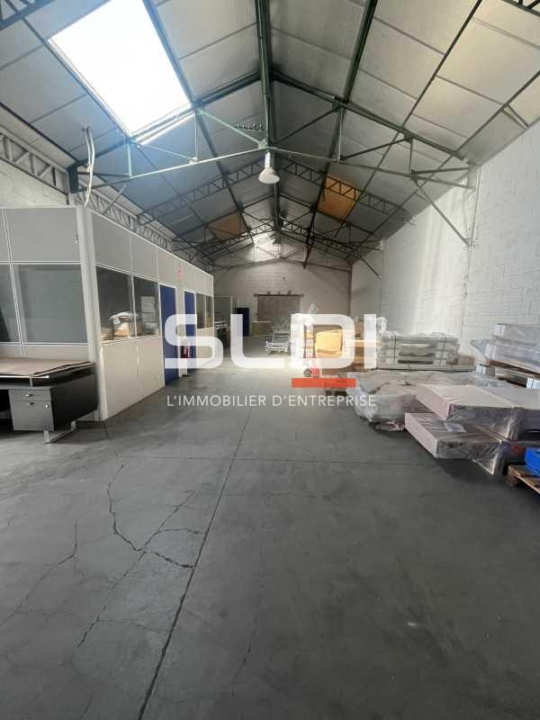 Activités A LOUER - VENISSIEUX - 1 071 m²