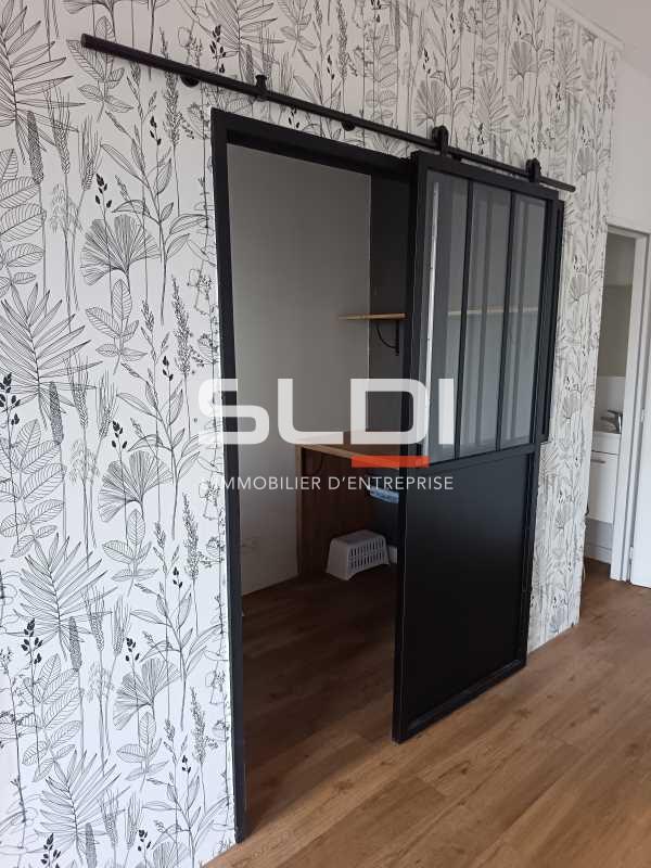 Commerces A LOUER - LYON - 47 m²