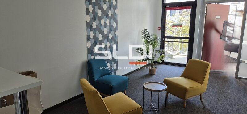 Bureaux A VENDRE - SAINT PRIEST - 212 m²