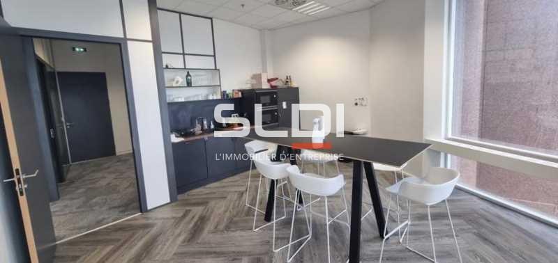 Bureaux A LOUER - LYON - 297 m²