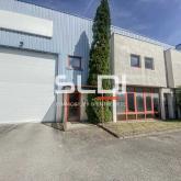 Activités A LOUER - GENAS - 318 m²