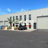 Activités A LOUER - DECINES CHARPIEU - 319 m² Activités A LOUER - DECINES CHARPIEU - 319 m²