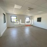 Locaux d'activités A LOUER - SAINT PRIEST - 355 m²