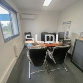 Activités A LOUER - CHASSIEU - 1 600 m² Activités A LOUER - CHASSIEU - 1 600 m²
