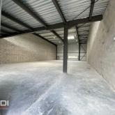 Locaux d'activités A LOUER - DAGNEUX - 1 129 m²