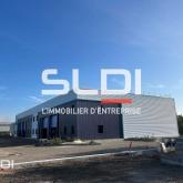 Activités A VENDRE OU A LOUER - SAINT VULBAS - 1 752 m²