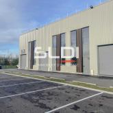 Locaux d'activités A LOUER - MONTLUEL - 138 m² Locaux d'activités A LOUER - MONTLUEL - 138 m²