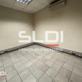 Bureaux A VENDRE OU A LOUER - OULLINS - 650 m²