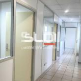 Activités A LOUER - CHASSIEU - 240 m² Activités A LOUER - CHASSIEU - 240 m²