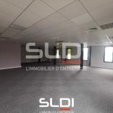 Bureaux A LOUER - VAULX MILIEU - 411 m²