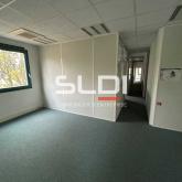 Bureaux A LOUER - CHARBONNIERES LES BAINS - 190 m²