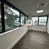 Bureaux A LOUER - CHAMPAGNE AU MONT D'OR - 821 m²