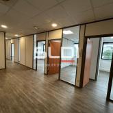 Bureaux A LOUER - CHAMPAGNE AU MONT D'OR - 821 m²
