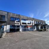 Locaux d'activités A VENDRE - MONTANAY - 133 m² Locaux d'activités A VENDRE - MONTANAY - 133 m²