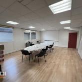 Activités A LOUER - VENISSIEUX - 715 m²